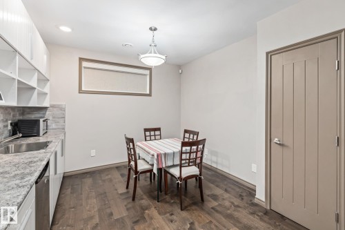 9520 206 Street, Edmonton, AB - Indoor