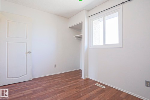 13818 114 Street Nw, Edmonton, AB - Indoor Photo Showing Other Room