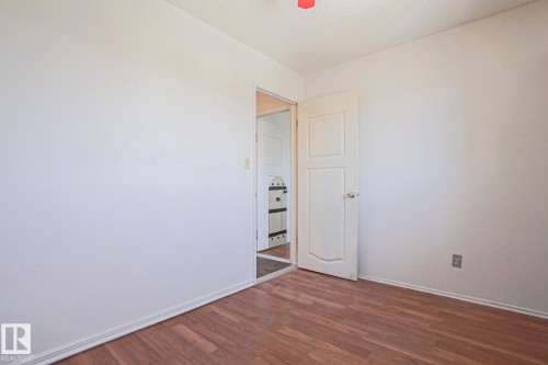 13818 114 Street Nw, Edmonton, AB - Indoor Photo Showing Other Room
