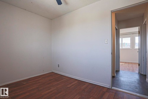13818 114 Street Nw, Edmonton, AB - Indoor Photo Showing Other Room