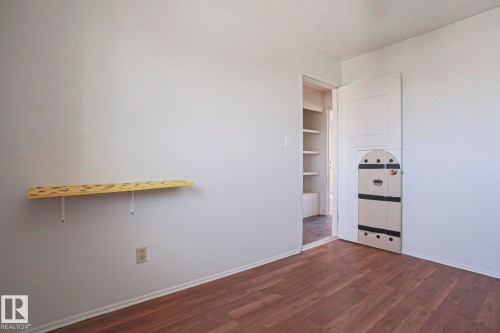 13818 114 Street Nw, Edmonton, AB - Indoor Photo Showing Other Room