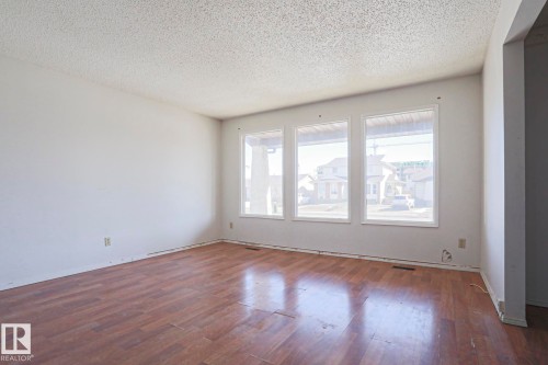 13818 114 Street Nw, Edmonton, AB - Indoor Photo Showing Other Room