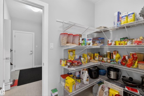 42 Prescott Boulevard, Spruce Grove, AB - Indoor With Storage
