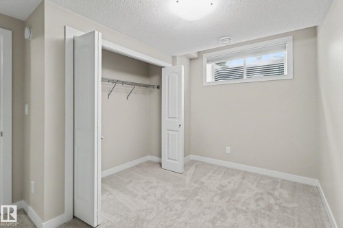 2547 Amerongen Crescent, Edmonton, AB - Indoor