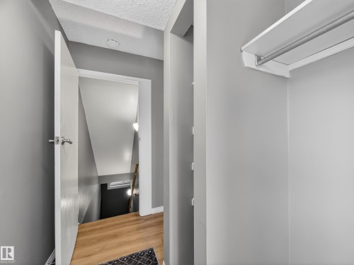 7715 37 Avenue, Edmonton, AB - Indoor Photo Showing Other Room