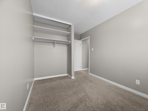 7715 37 Avenue, Edmonton, AB - Indoor