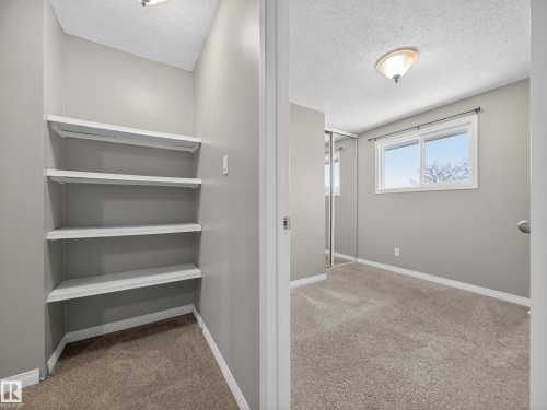 7715 37 Avenue, Edmonton, AB - Indoor Photo Showing Other Room