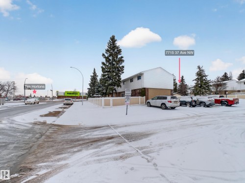 7715 37 Avenue, Edmonton, AB - Outdoor