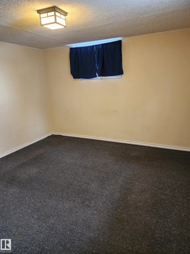 10305 98 Avenue, Fort Saskatchewan, AB - Indoor Photo Showing Other Room