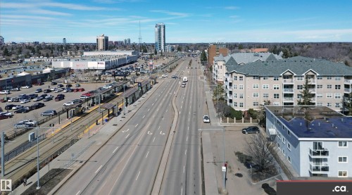 The property offers convenient access to a major roadway and is positioned in proximity to a public transit station - 303 8215 83 Avenue, Edmonton, AB - Outdoor With View