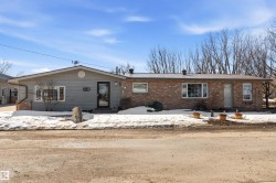 6016 52 Avenue  Rural Lac Ste. Anne County, AB T0E 0A0