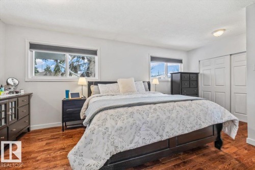 9304 128A Avenue, Edmonton, AB - Indoor Photo Showing Bedroom