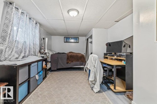 9304 128A Avenue, Edmonton, AB - Indoor