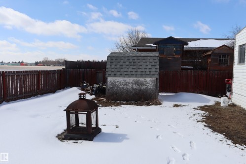 5103 64 Ave., Ponoka, AB - Outdoor