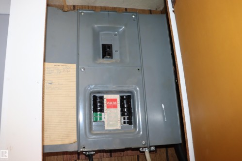 5103 64 Ave., Ponoka, AB - Indoor Photo Showing Other Room