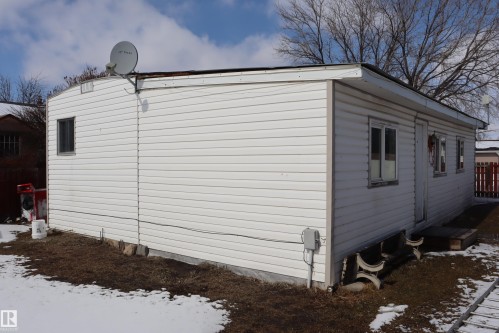 5103 64 Ave., Ponoka, AB - Outdoor With Exterior