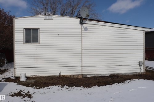5103 64 Ave., Ponoka, AB - Outdoor