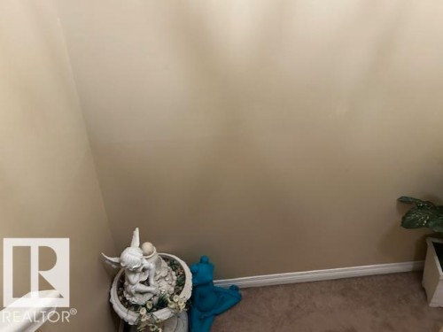 1426 330 Clareview Station Drive, Edmonton, AB - Indoor Photo Showing Other Room