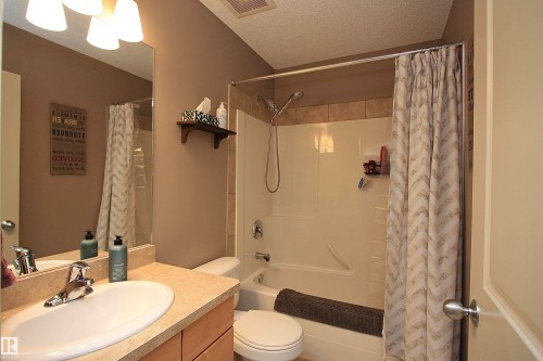 7 Ashgrove, Spruce Grove, AB - Indoor Photo Showing Bathroom