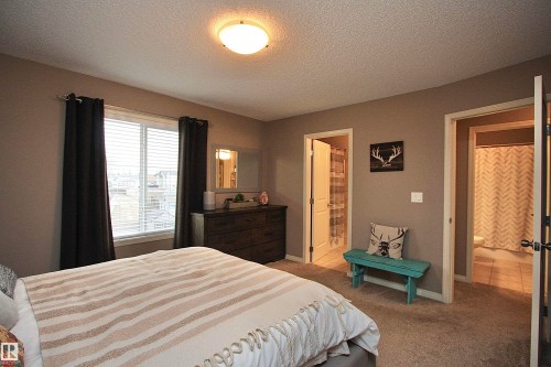 7 Ashgrove, Spruce Grove, AB - Indoor Photo Showing Bedroom