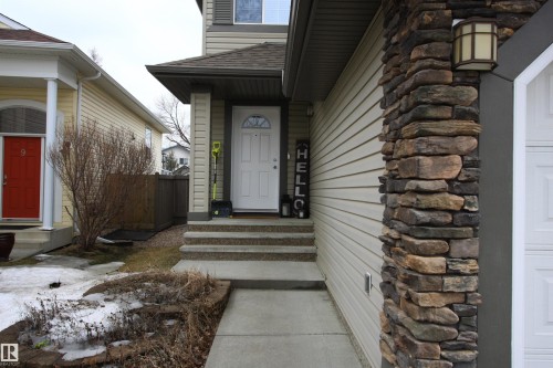 7 Ashgrove, Spruce Grove, AB - Outdoor