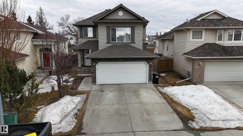 7 Ashgrove, Spruce Grove, AB - Outdoor With Facade