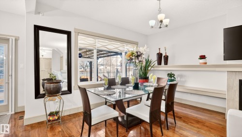7276 Morgan Road Nw, Edmonton, AB - Indoor Photo Showing Dining Room