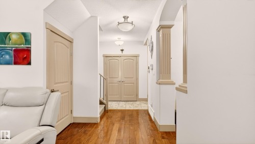 7276 Morgan Road Nw, Edmonton, AB - Indoor Photo Showing Other Room