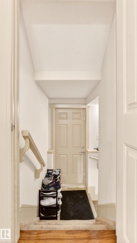 7276 Morgan Road Nw, Edmonton, AB - Indoor Photo Showing Other Room