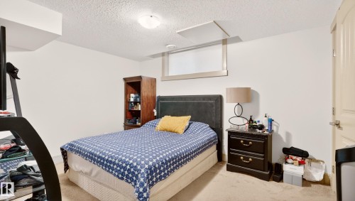 7276 Morgan Road Nw, Edmonton, AB - Indoor Photo Showing Bedroom