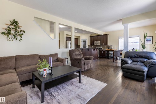23 Everitt Drive, St. Albert, AB - Indoor Photo Showing Living Room