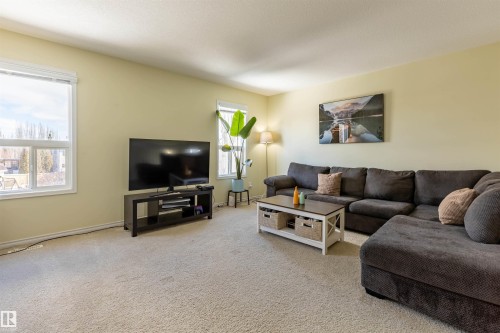 23 Everitt Drive, St. Albert, AB - Indoor Photo Showing Living Room
