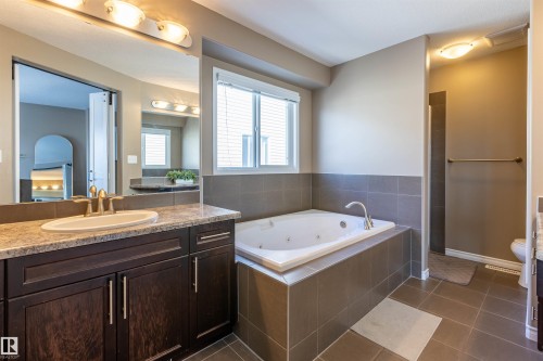 23 Everitt Drive, St. Albert, AB - Indoor Photo Showing Bathroom