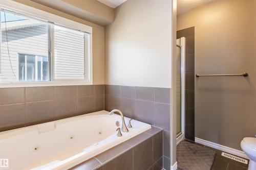 23 Everitt Drive, St. Albert, AB - Indoor Photo Showing Bathroom