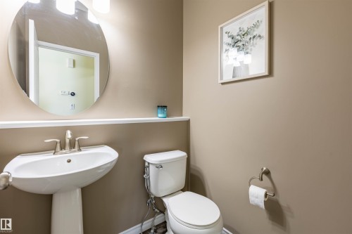 23 Everitt Drive, St. Albert, AB - Indoor Photo Showing Bathroom
