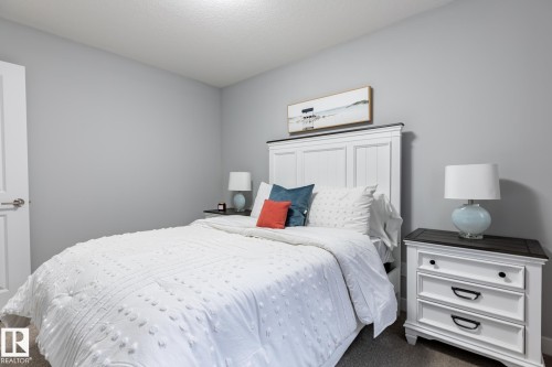 17820 70 Street, Edmonton, AB - Indoor Photo Showing Bedroom