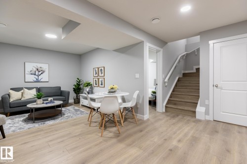 17820 70 Street, Edmonton, AB - Indoor