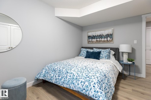 17820 70 Street, Edmonton, AB - Indoor Photo Showing Bedroom