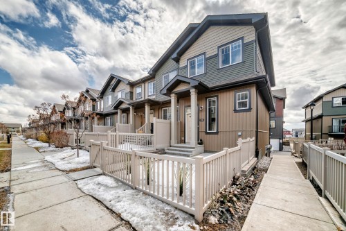 81 3305 Orchards Link Link, Edmonton, AB - Outdoor With Facade