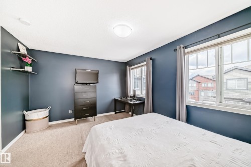 81 3305 Orchards Link Link, Edmonton, AB - Indoor Photo Showing Bedroom