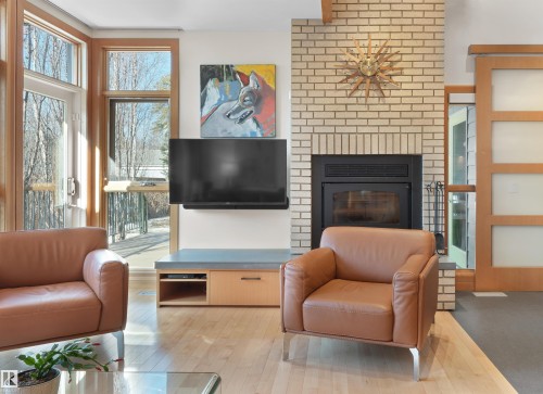 10506 137 Street, Edmonton, AB - Indoor Photo Showing Living Room With Fireplace