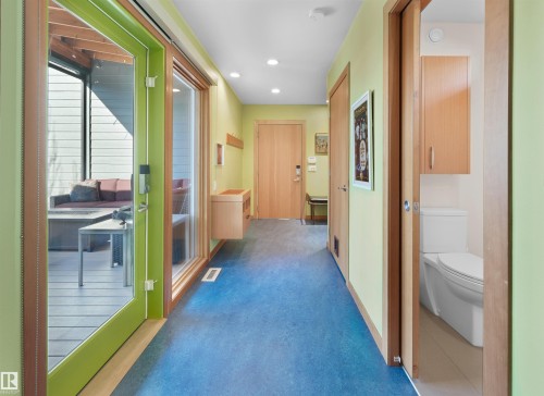 10506 137 Street, Edmonton, AB - Indoor Photo Showing Other Room