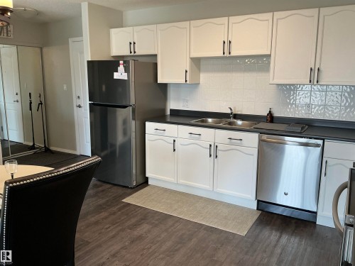 207 592 Hooke Road, Edmonton, AB - Indoor Photo Showing Kitchen With Double Sink