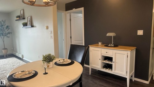 207 592 Hooke Road, Edmonton, AB - Indoor Photo Showing Dining Room