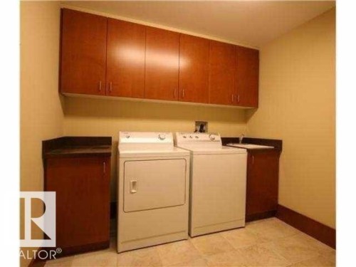 1402 9707 105 Street, Edmonton, AB - Indoor Photo Showing Laundry Room
