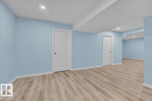 20517 98A Avenue, Edmonton, AB - Indoor Photo Showing Other Room