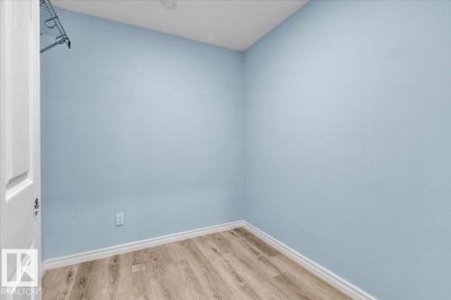 20517 98A Avenue, Edmonton, AB - Indoor Photo Showing Other Room