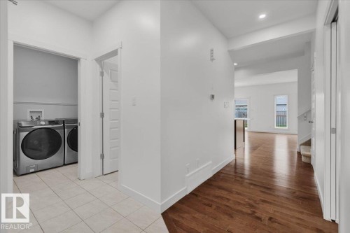 20517 98A Avenue, Edmonton, AB - Indoor Photo Showing Laundry Room