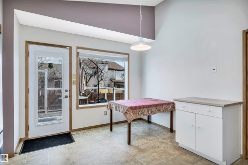 5 Donald Place, St. Albert, AB - Indoor