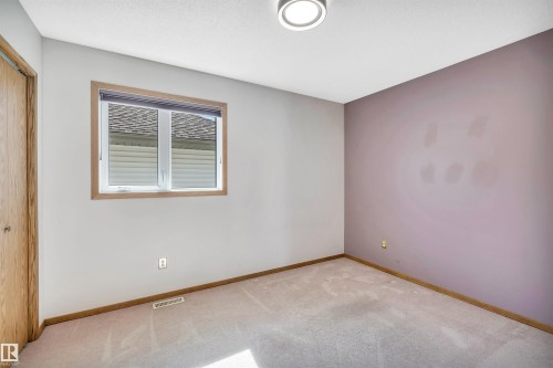 5 Donald Place, St. Albert, AB - Indoor Photo Showing Other Room
